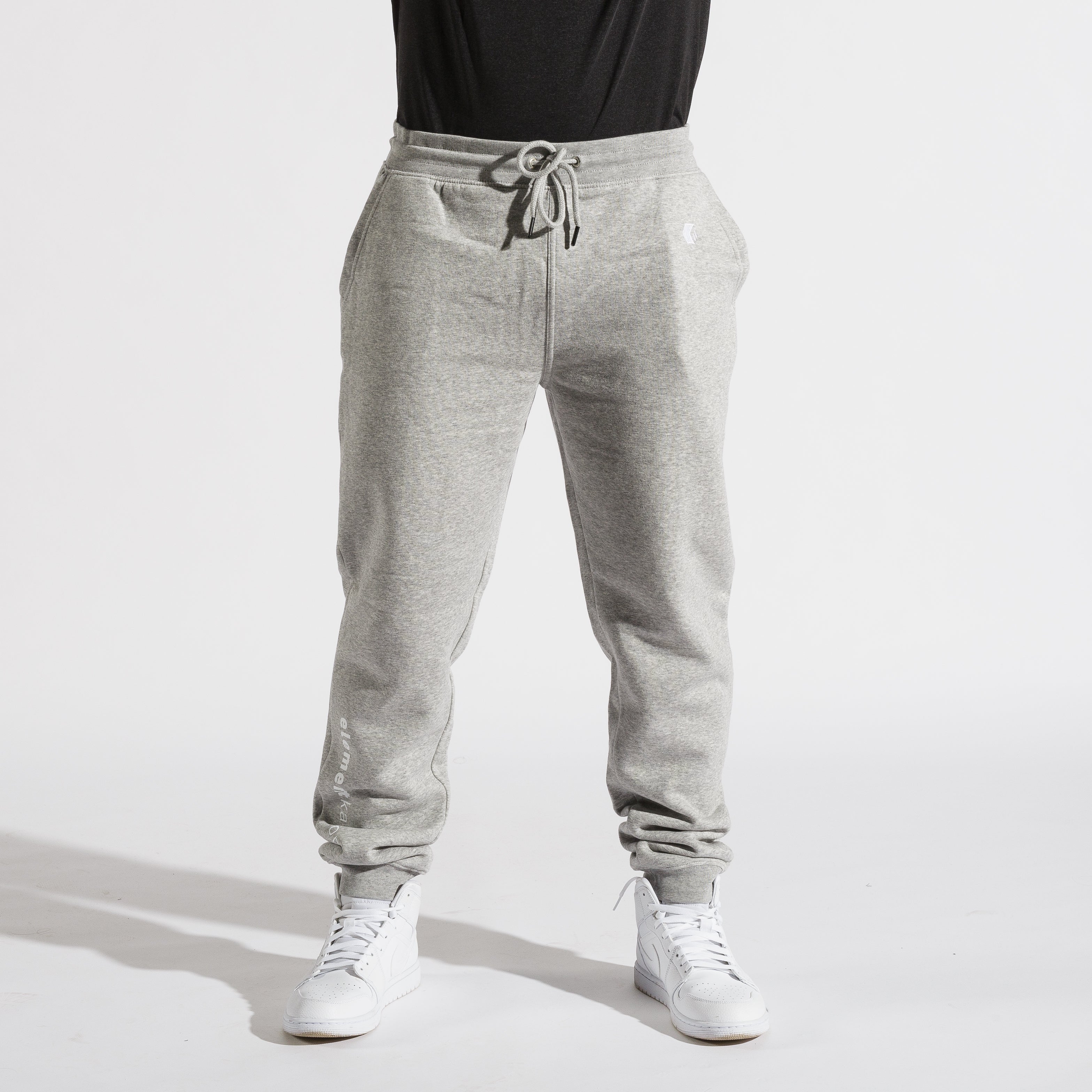 Mens loose discount fit jogging bottoms